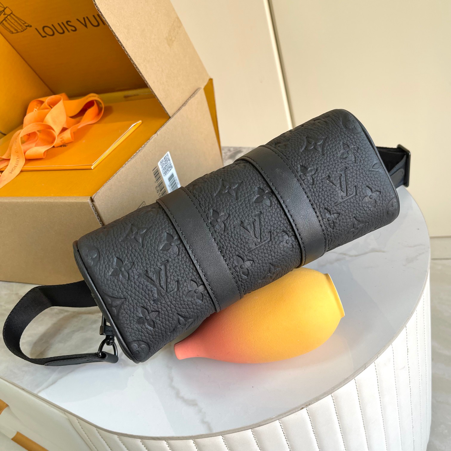 Louis Vuitton Aerogram Keepall XS Leather Bag - Image 4