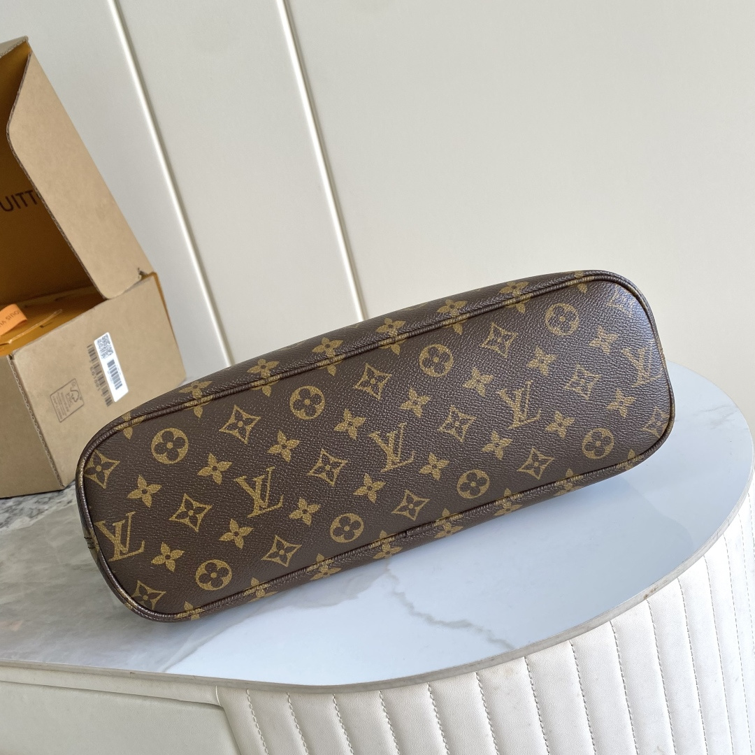 Louis Vuitton Monogram Lineup Handbag - Image 4