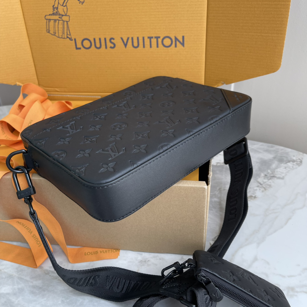 Louis Vuitton Duo Messenger Bag M69827 - Image 4
