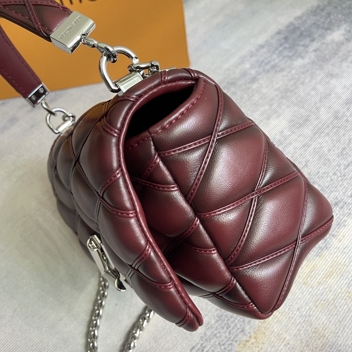 Louis Vuitton GO-14 Medium Handbag - Image 4