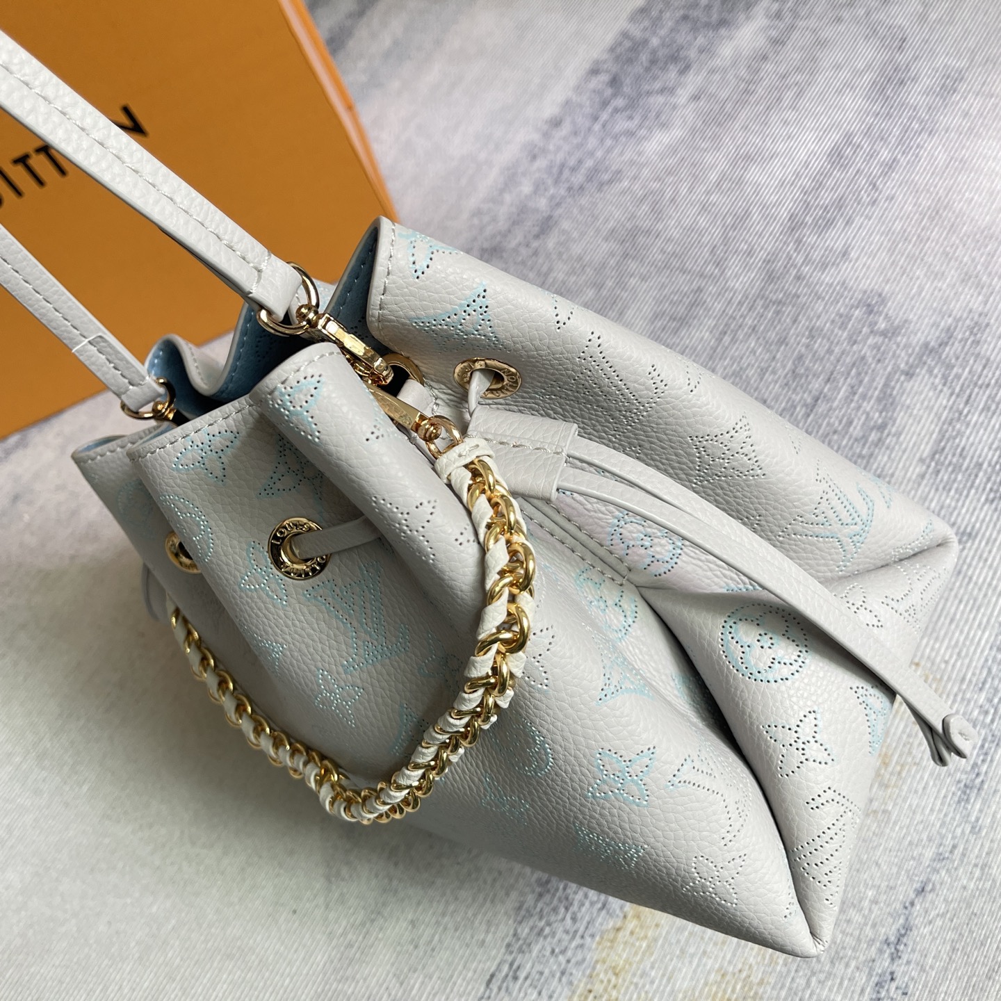 Louis Vuitton Bella Monogram Perforated Calfskin Bucket Bag - Image 4