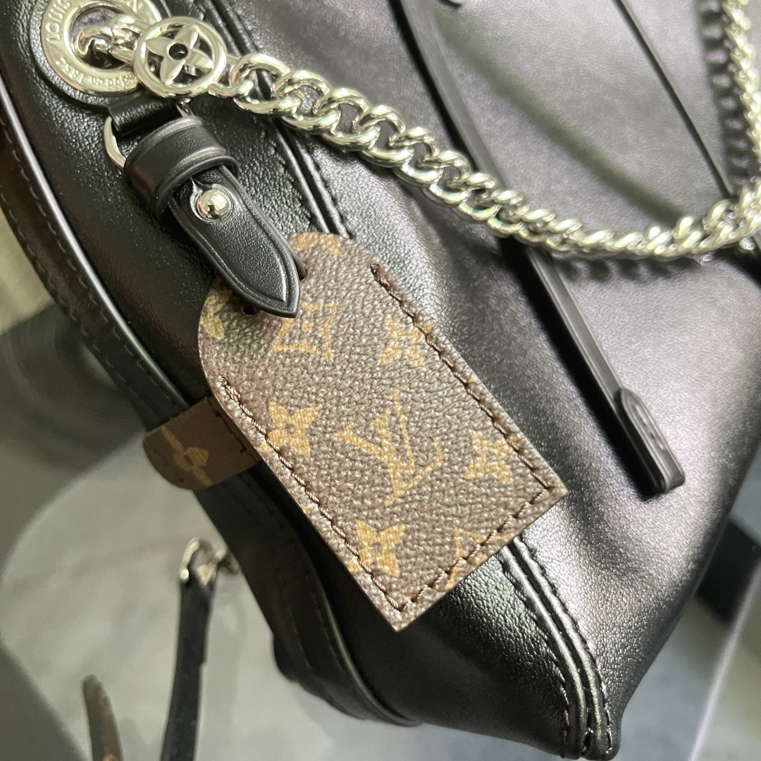 CarryAll BB Monogram Handbag - Image 4