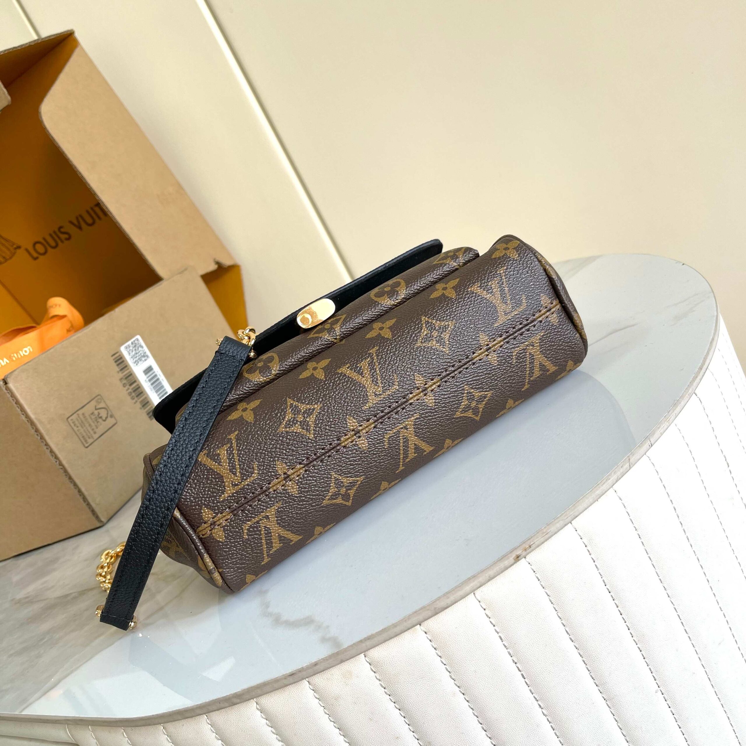 Louis Vuitton BB Saint-Germain Monogram Handbag M26285 - Image 4