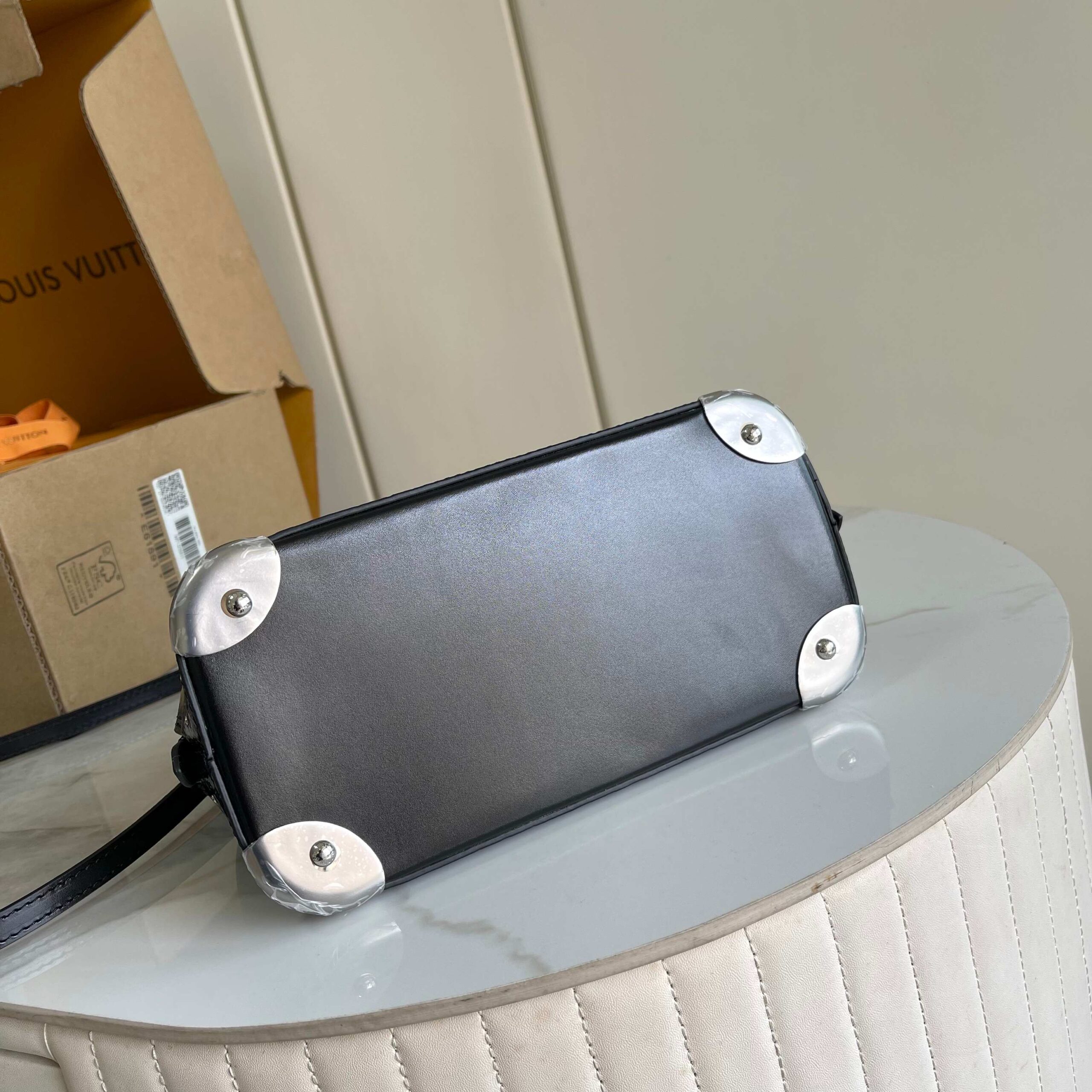 Alma BB Trunk Handbag in Monogram Canvas - Image 4