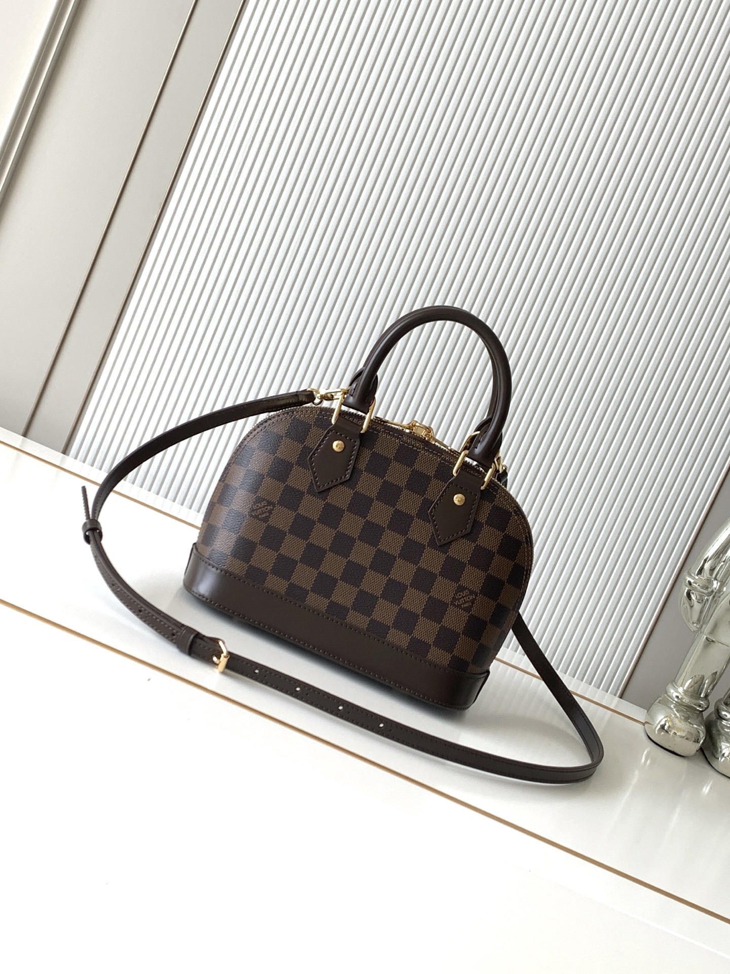 Alma BB Handbag in Damier Ebene Canvas - Image 4