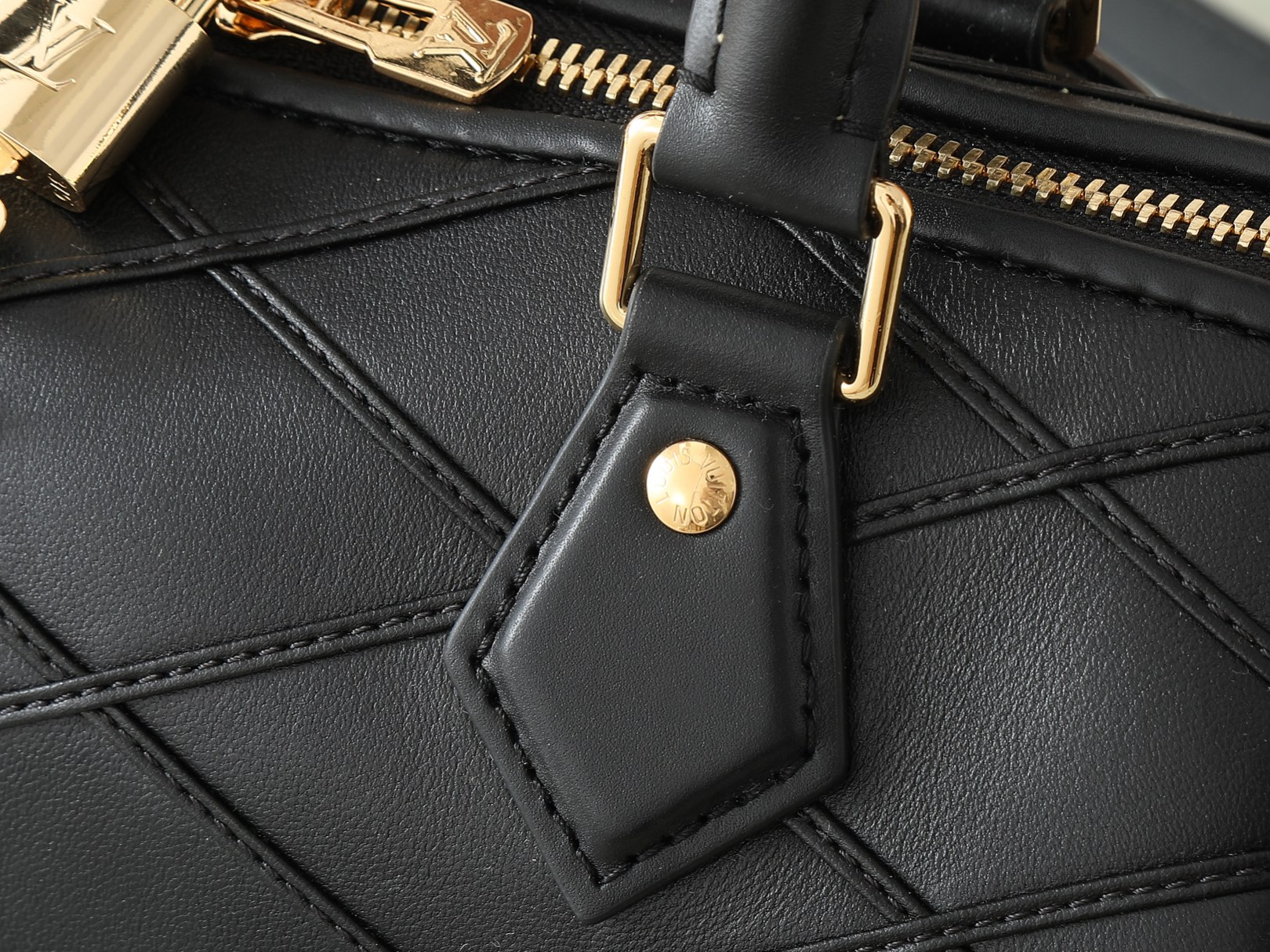 Louis Vuitton Speedy Bandoulière 25 Leather Shoulder Bag - Image 4