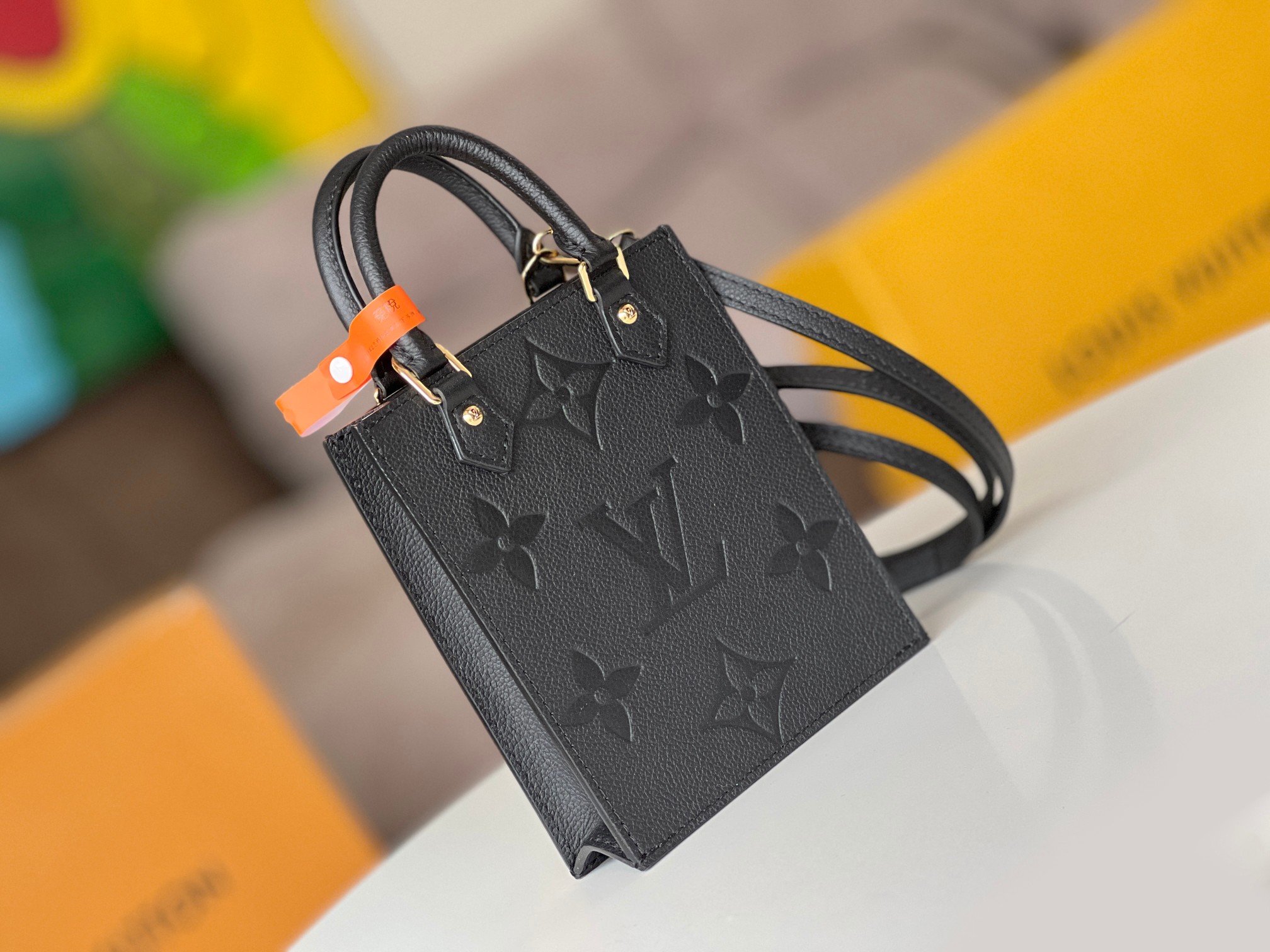 Louis Vuitton Petit Sac Plat M81417 Black Handbag - Image 4