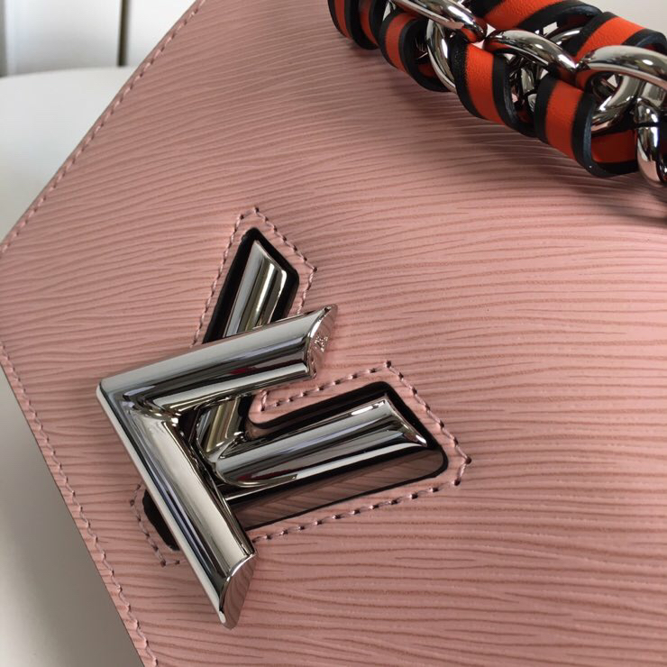 Louis Vuitton Twist Medium Handbag in Pink - Image 4