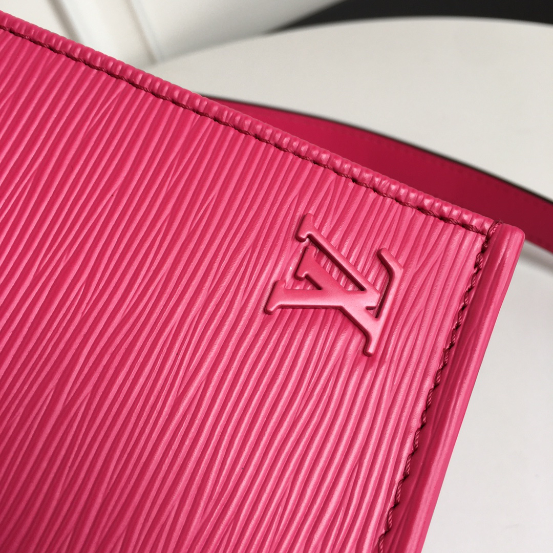 Louis Vuitton Petit Sac Plat M69441 – Rose Red Epi Leather Crossbody Bag - Image 4