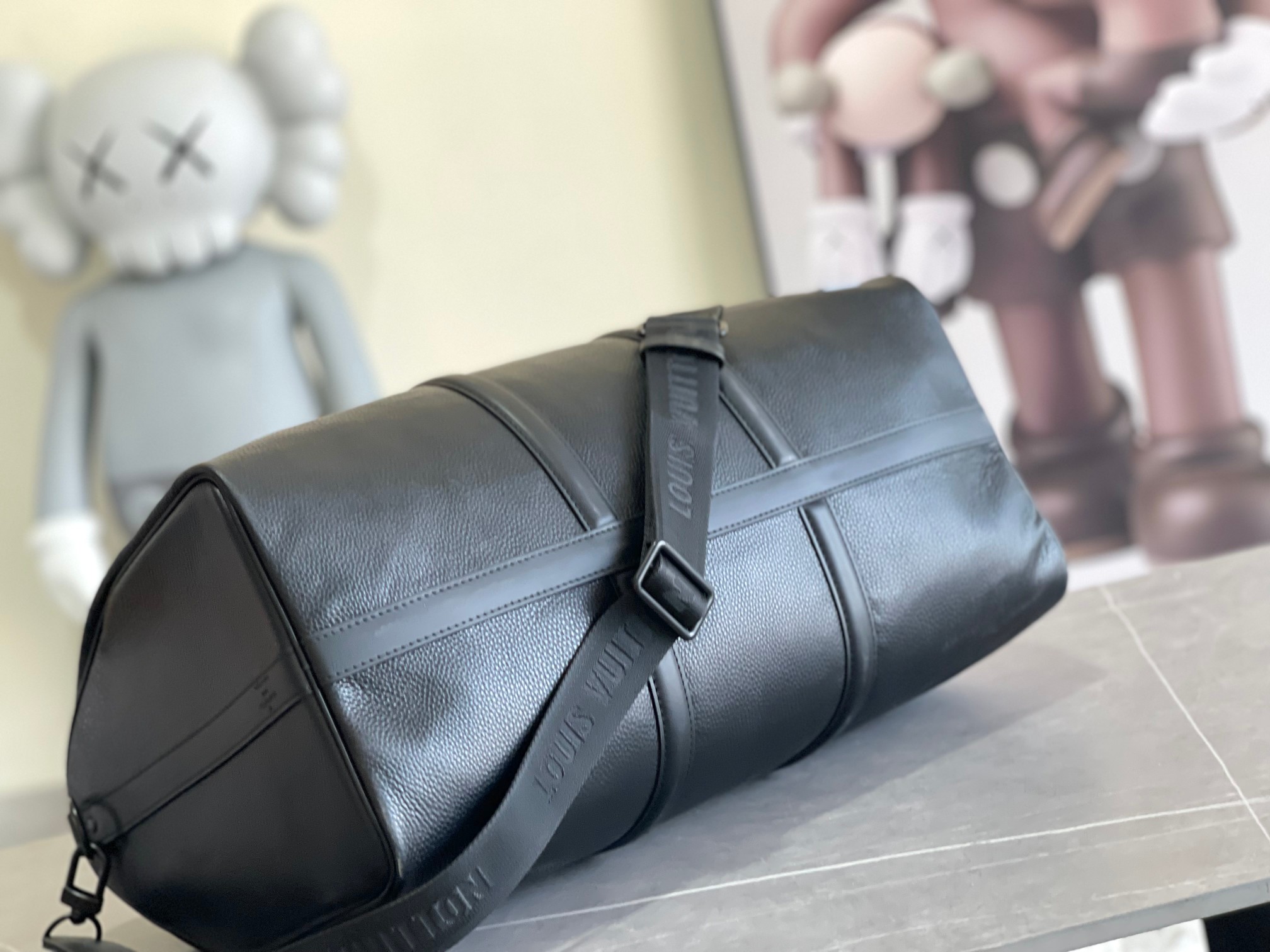 Louis Vuitton Keepall Bandoulière 50 Travel Bag - Image 4
