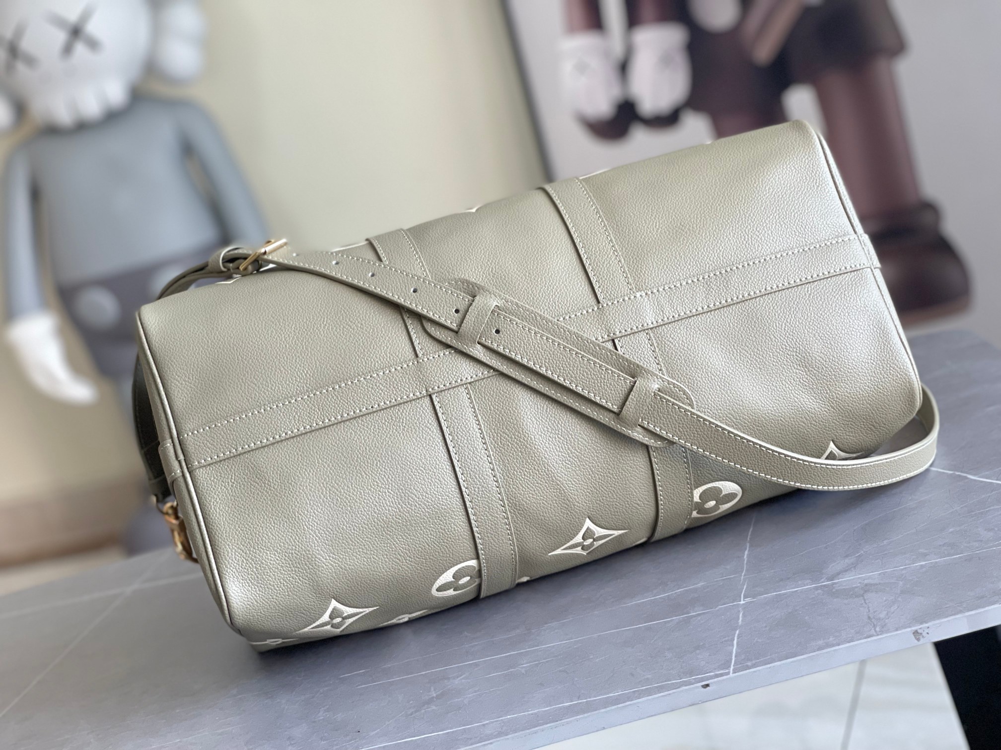 Louis Vuitton Keepall 45 Travel Bag - Image 4