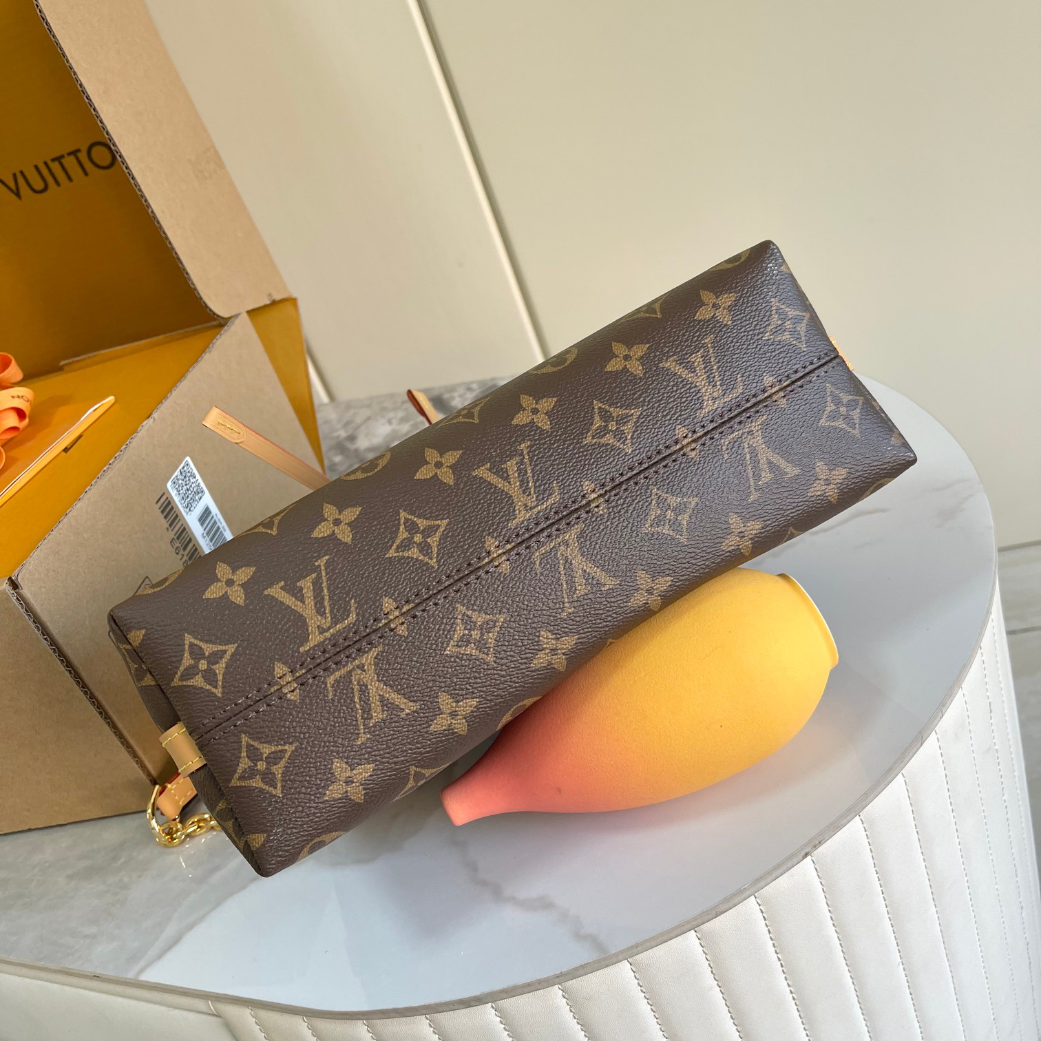 CarryAll BB Monogram Handbag - Image 4