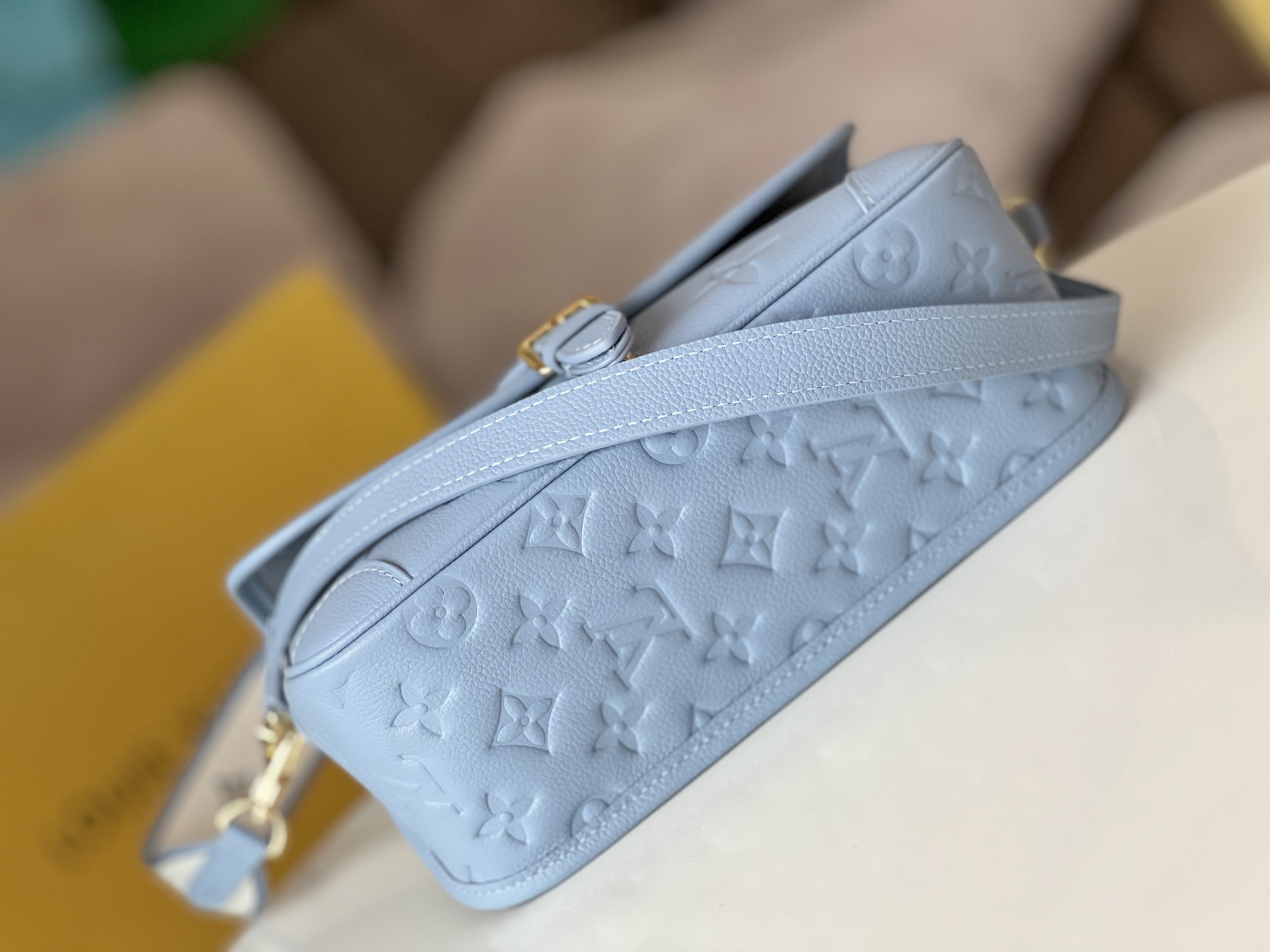 Louis Vuitton Diane Shoulder Bag in Monogram Empreinte Leather - Image 4