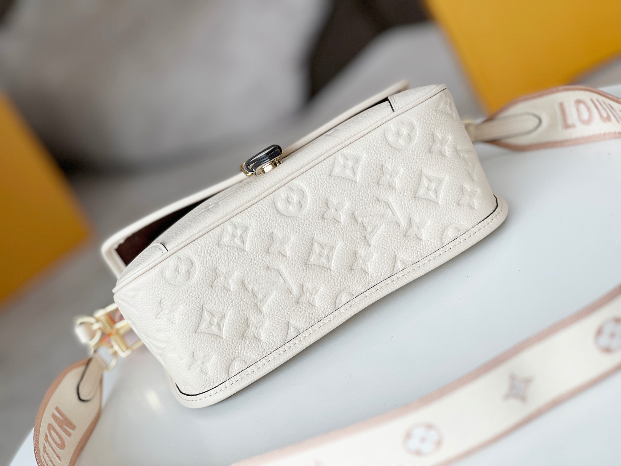 Louis Vuitton Diane Handbag in Monogram Empreinte Leather - Image 4