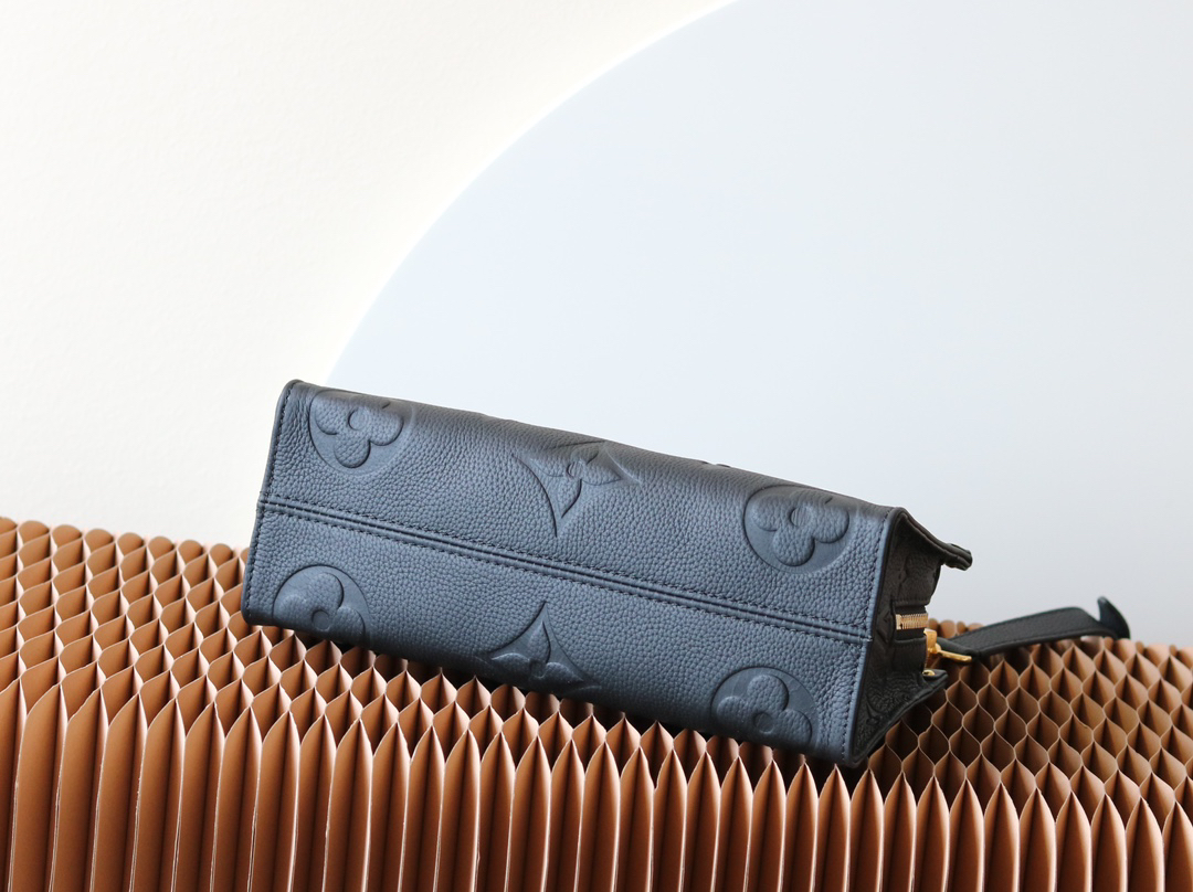 Louis Vuitton OnTheGo Small Tote Bag in Gray Monogram Leather - Image 4