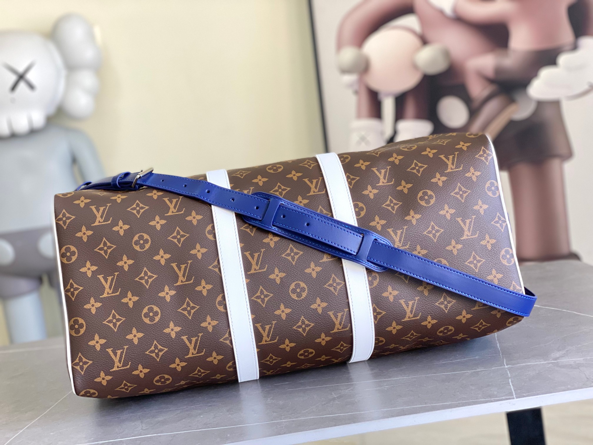 Louis Vuitton Keepall 50 Travel Bag - Image 4