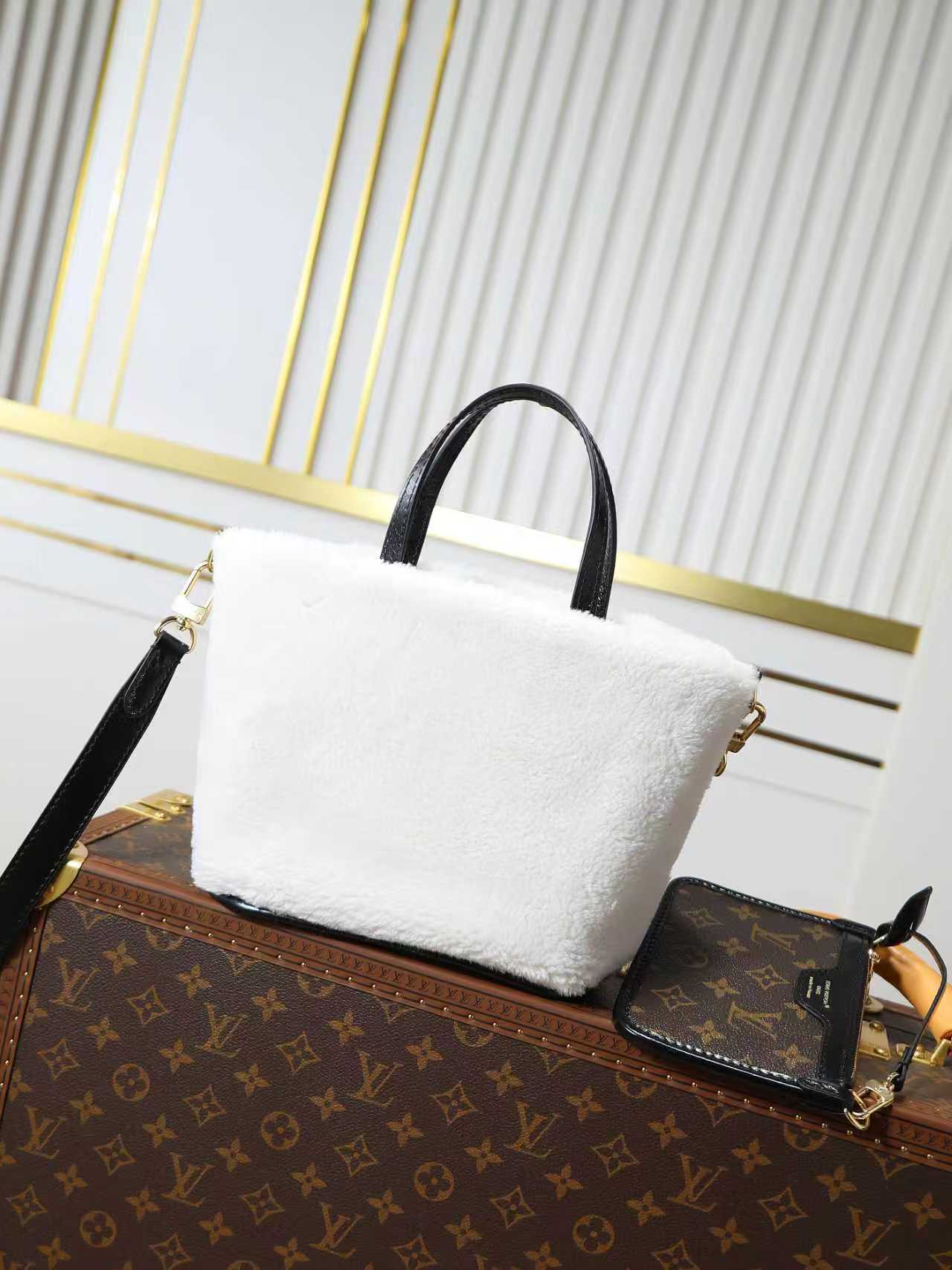 Louis Vuitton Neverfull Bandouliere Inside Out BB Handbag M26315 - Image 4