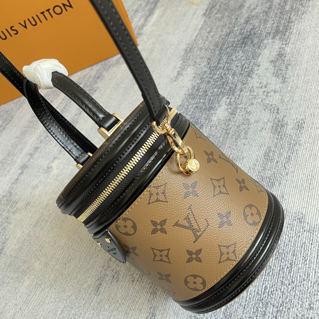 Louis Vuitton M43986 Vanity Handbag - Image 4