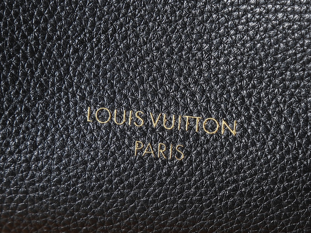 Louis Vuitton All In BB Crossbody Bag - Image 4