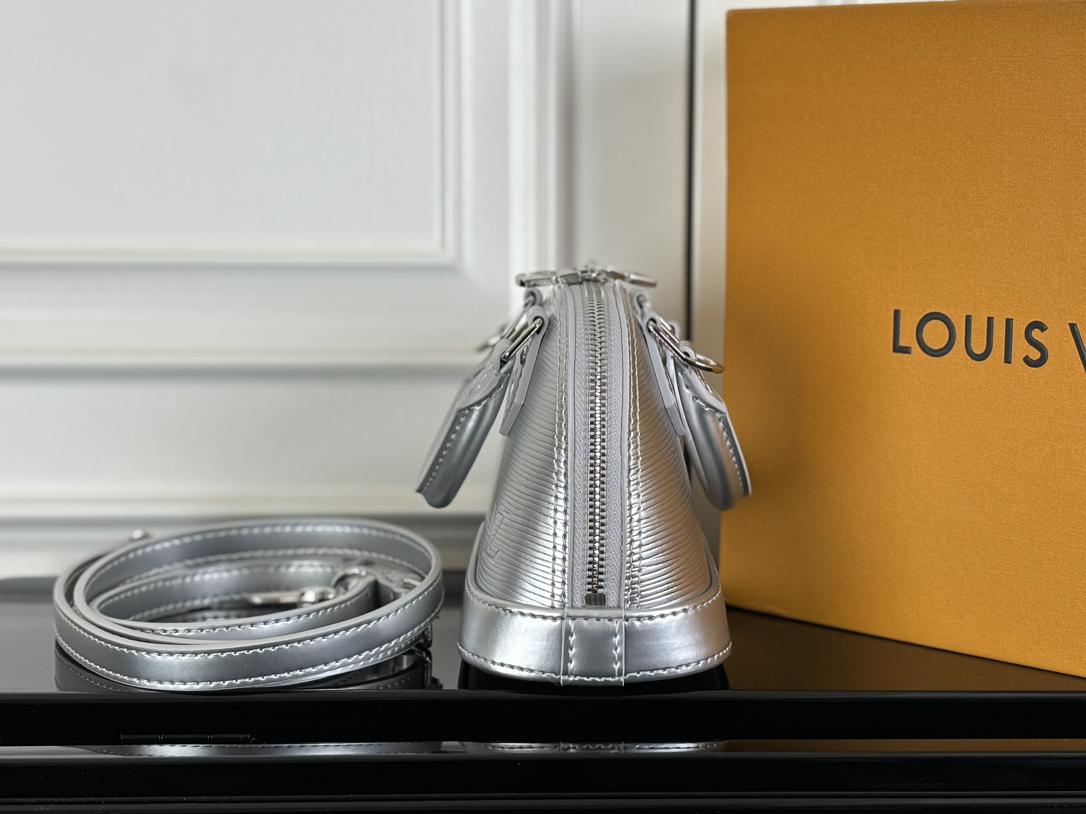 Louis Vuitton Nano Alma Crossbody Bag in Silver Epi Leather - Image 4