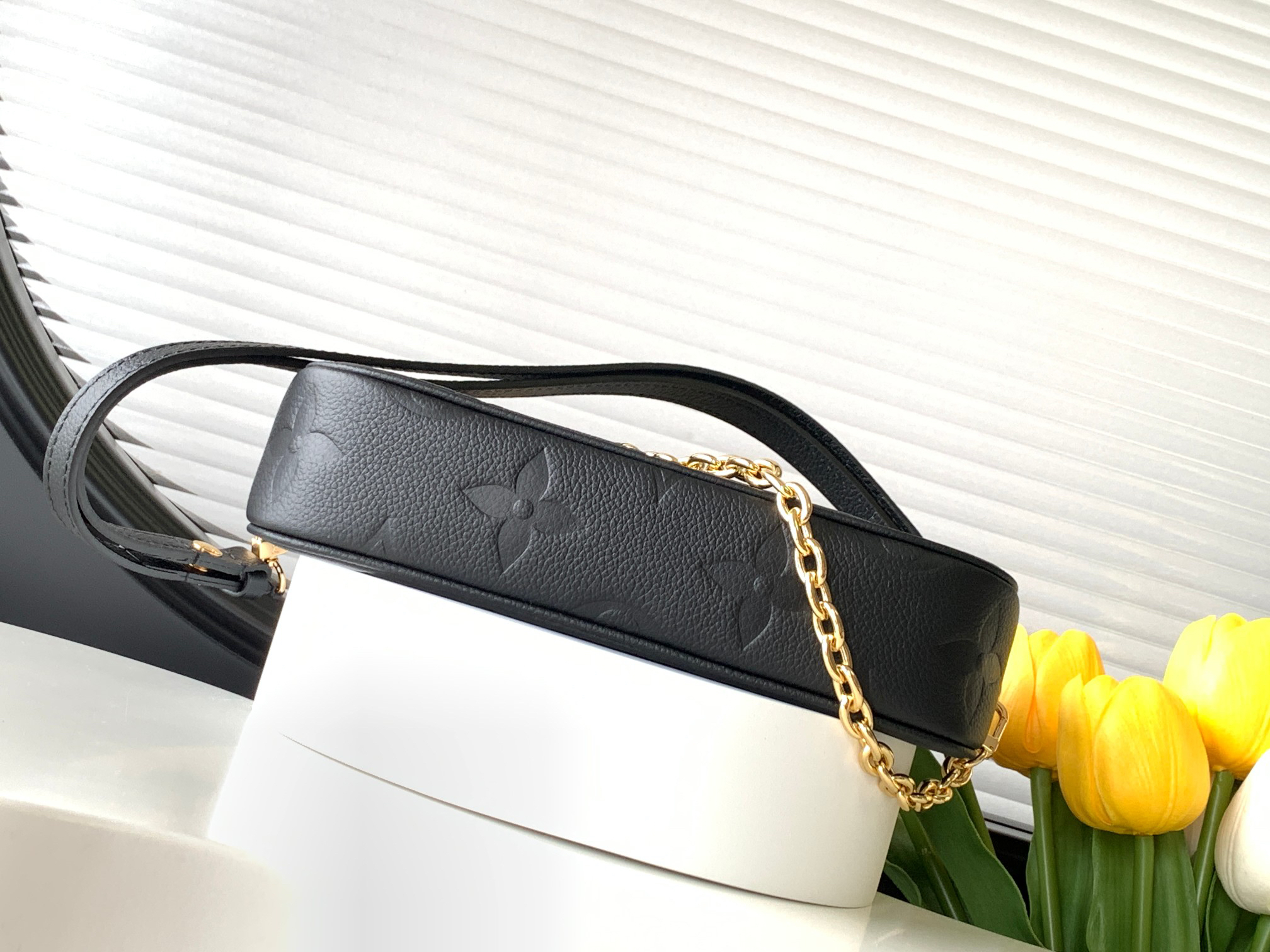 Louis Vuitton Wallet on Chain Ivy in Monogram Empreinte Leather - Image 4