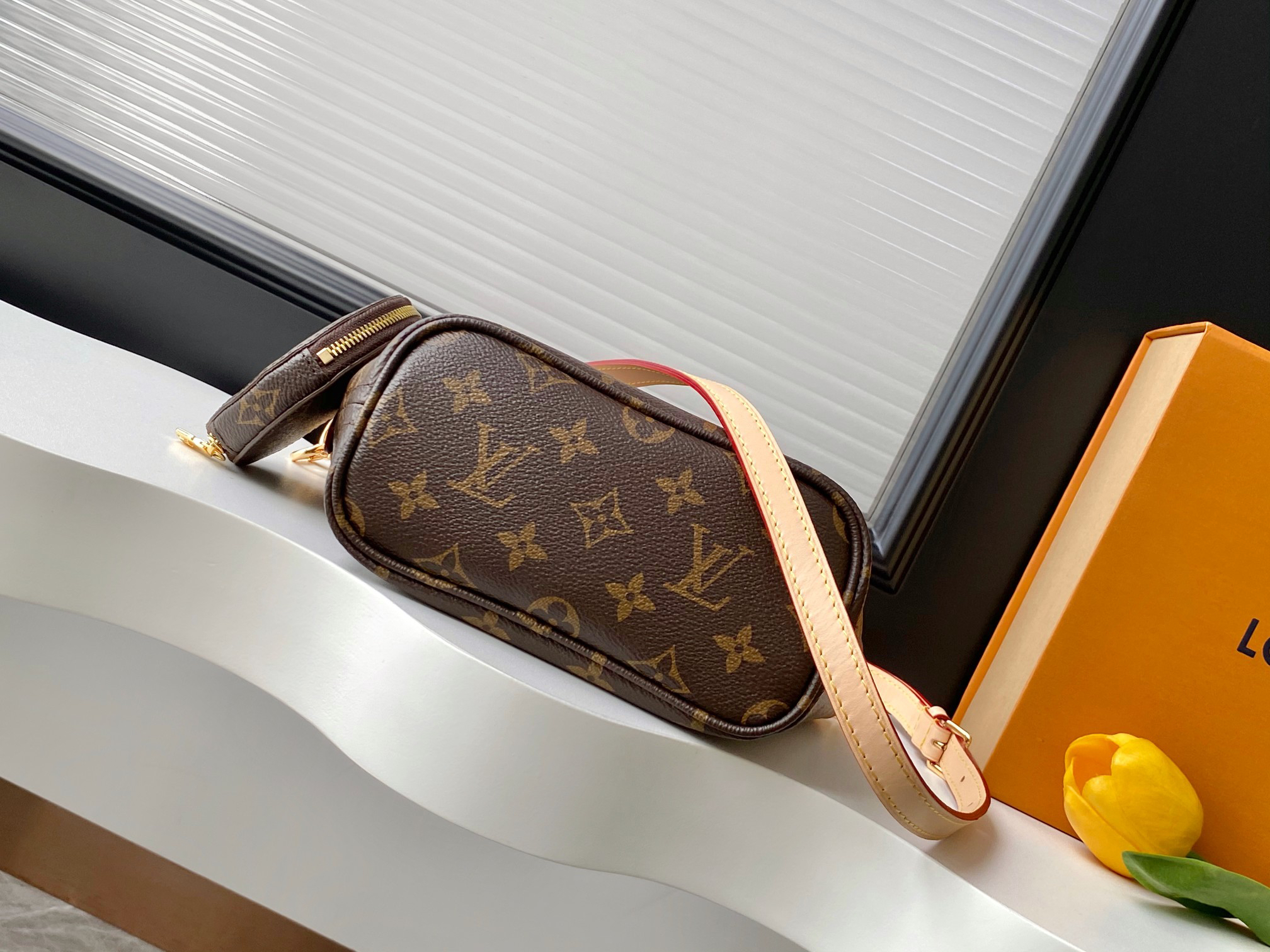 Louis Vuitton Neverfull BB Mini Tote Bag - Image 4