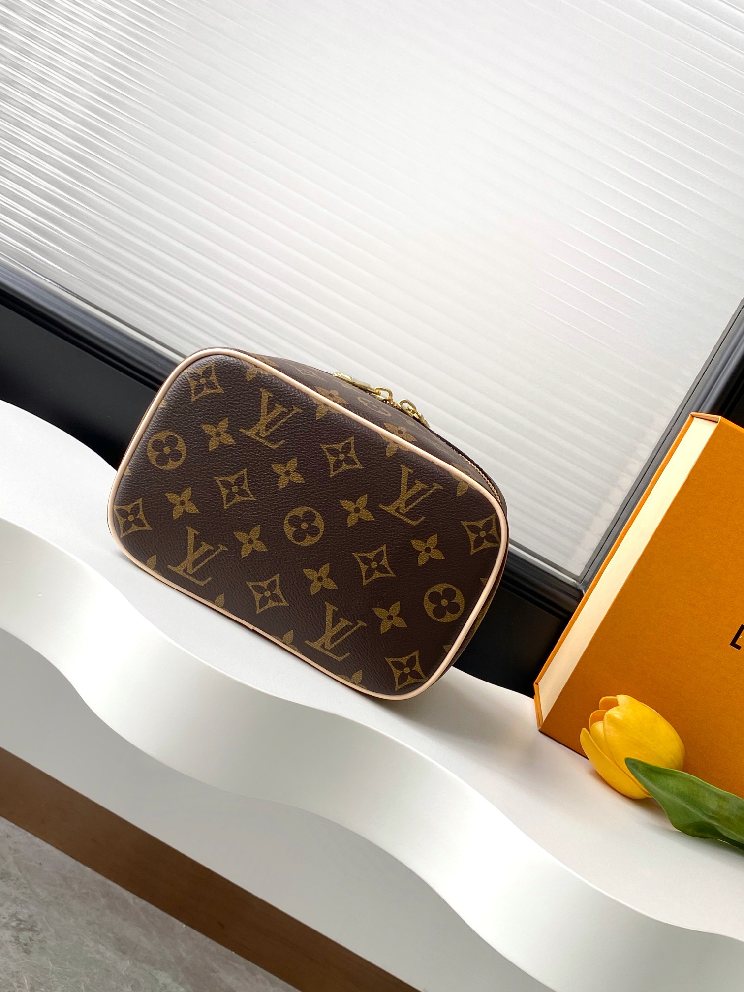 Louis Vuitton Monogram Toiletry Pouch - Image 4
