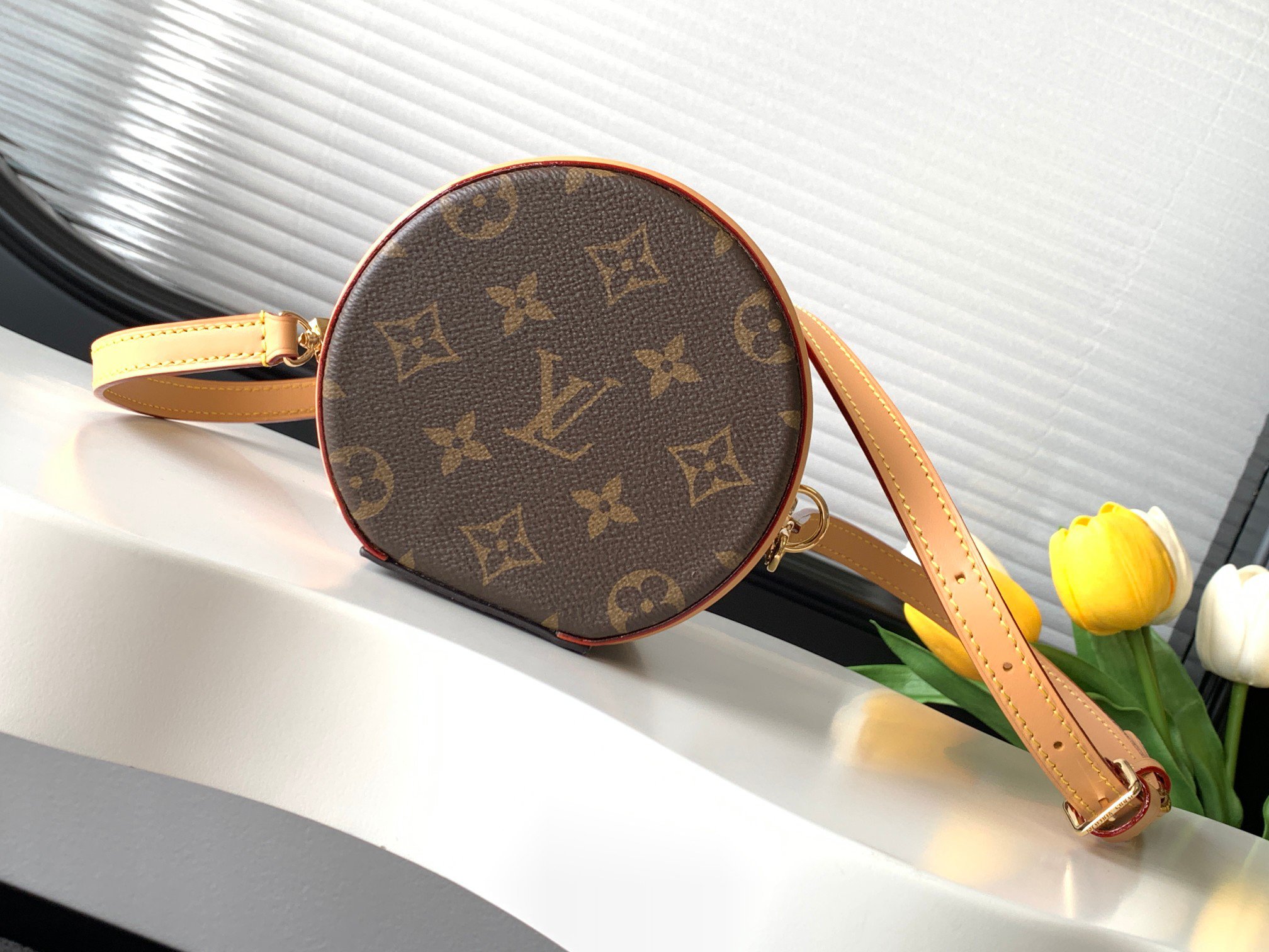 Louis Vuitton Nano Cannes Handbag M82952 - Image 4