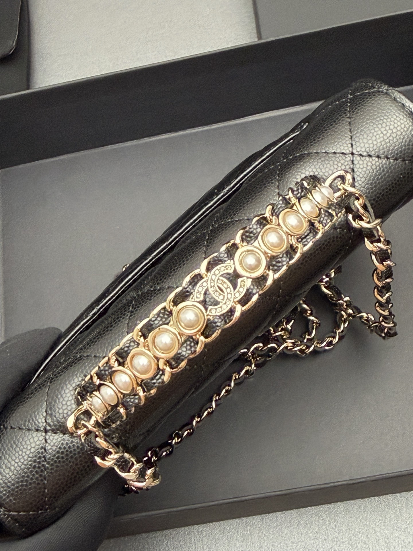 26C Series WOC Caviar-Grain Calfskin Chain Crossbody Bag - Image 4