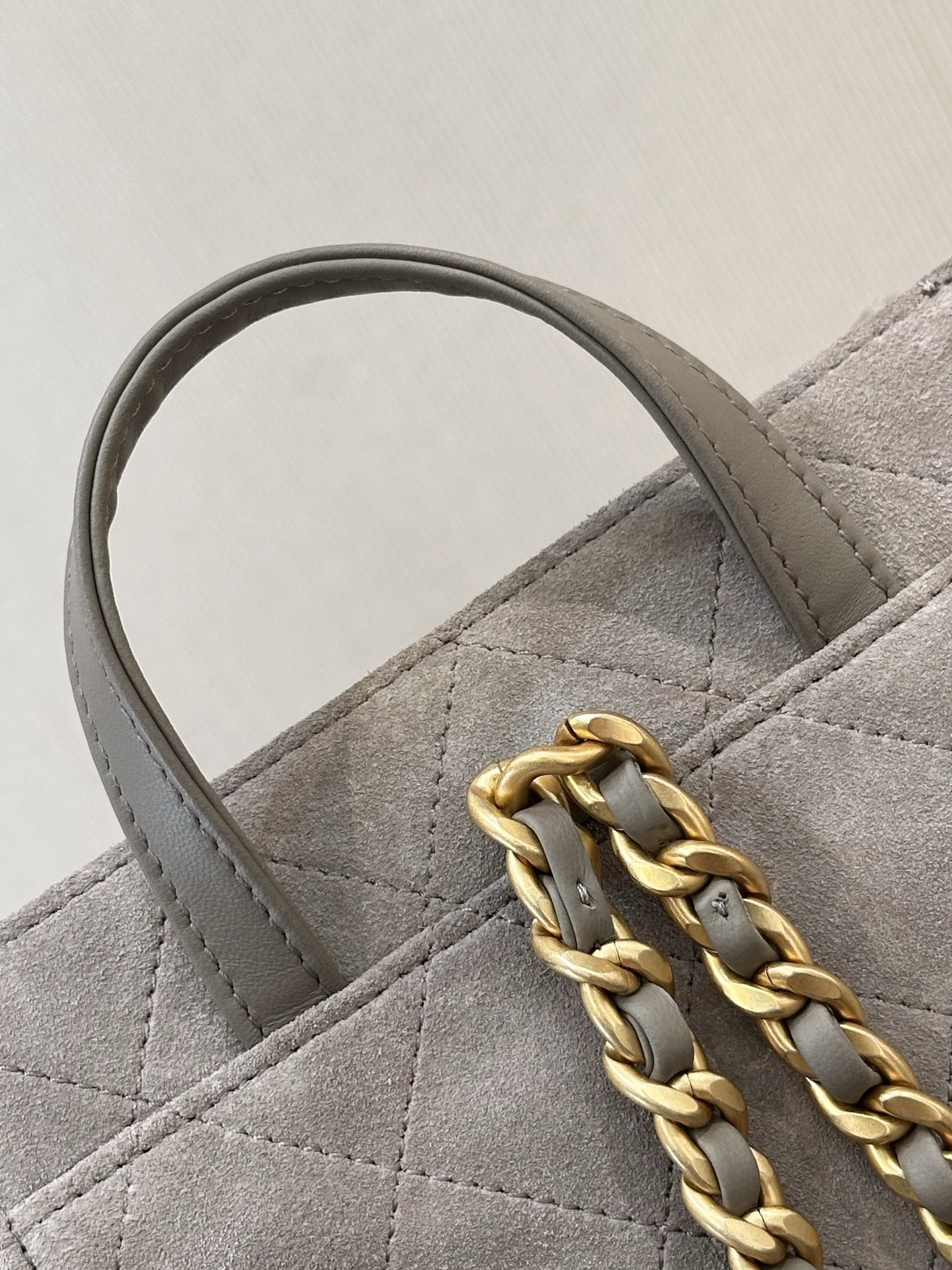 Chanel 25B Shoulder Bag - Image 4