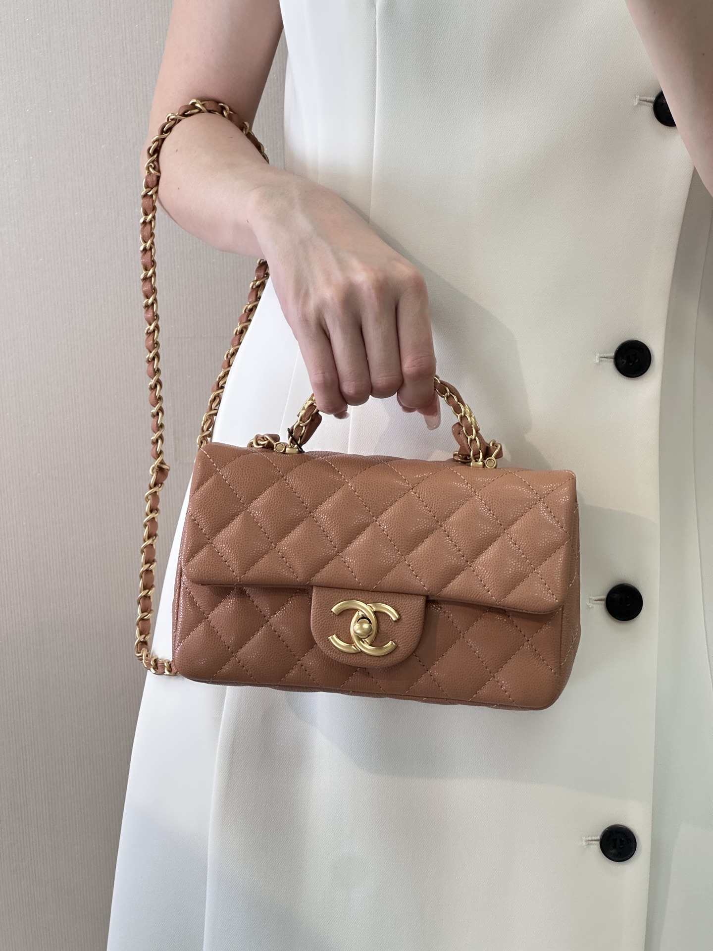 Chanel 24B Lambskin Mini Flap Bag - Image 4