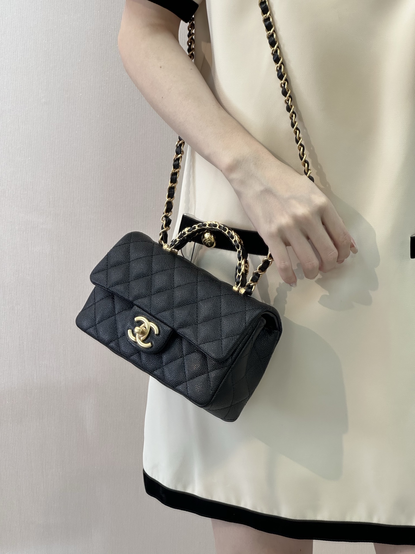 Chanel 24B Lambskin Mini Flap Bag - Image 4
