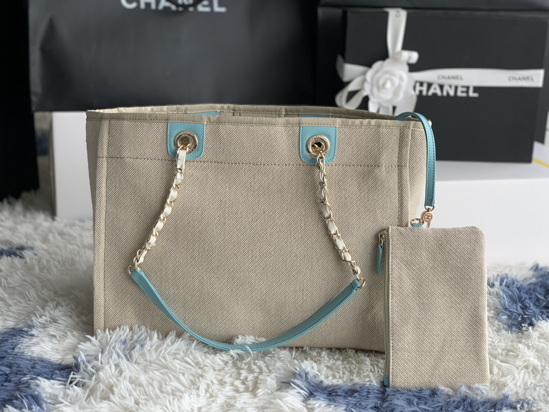 Chanel Classic Travel Shopping Tote AS67001 - Image 4