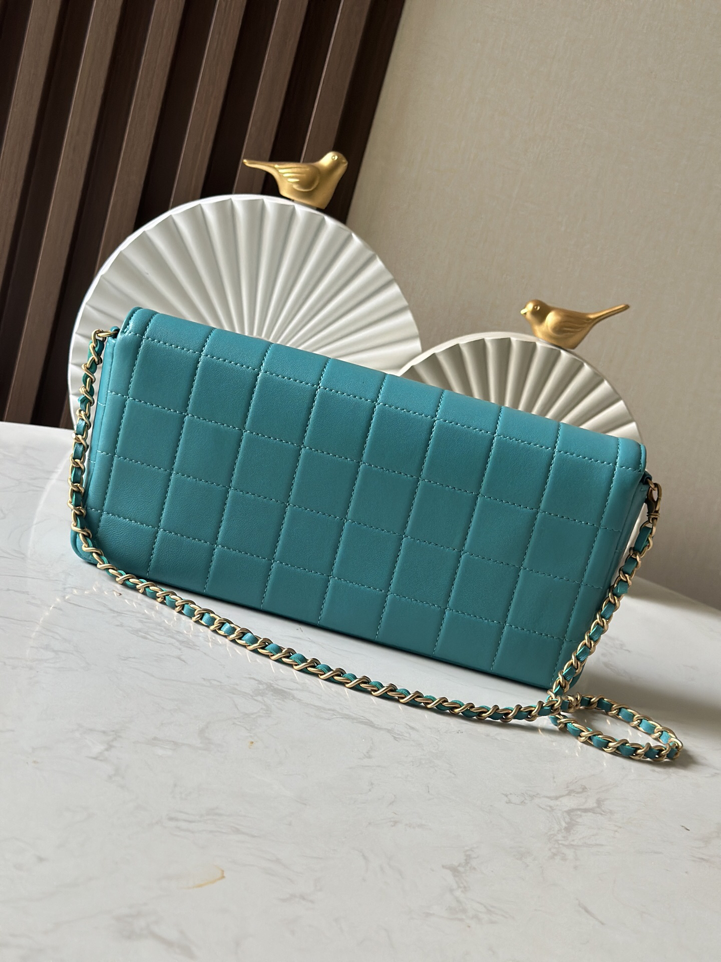 Chanel Vintage Lambskin Underarm Shoulder Bag - Milk Tea Brown - Image 4