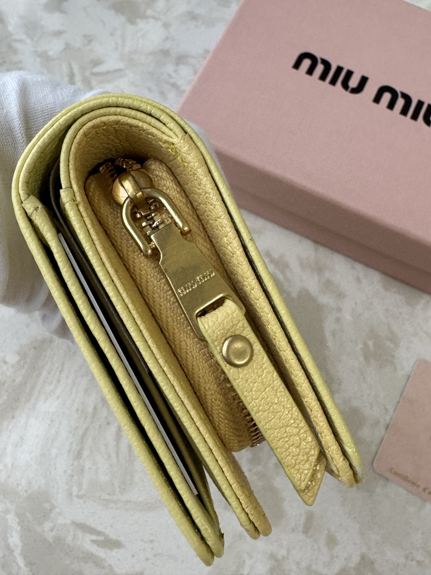 Miu Miu Leather Wallet with Multiple Card Slots - Image 4