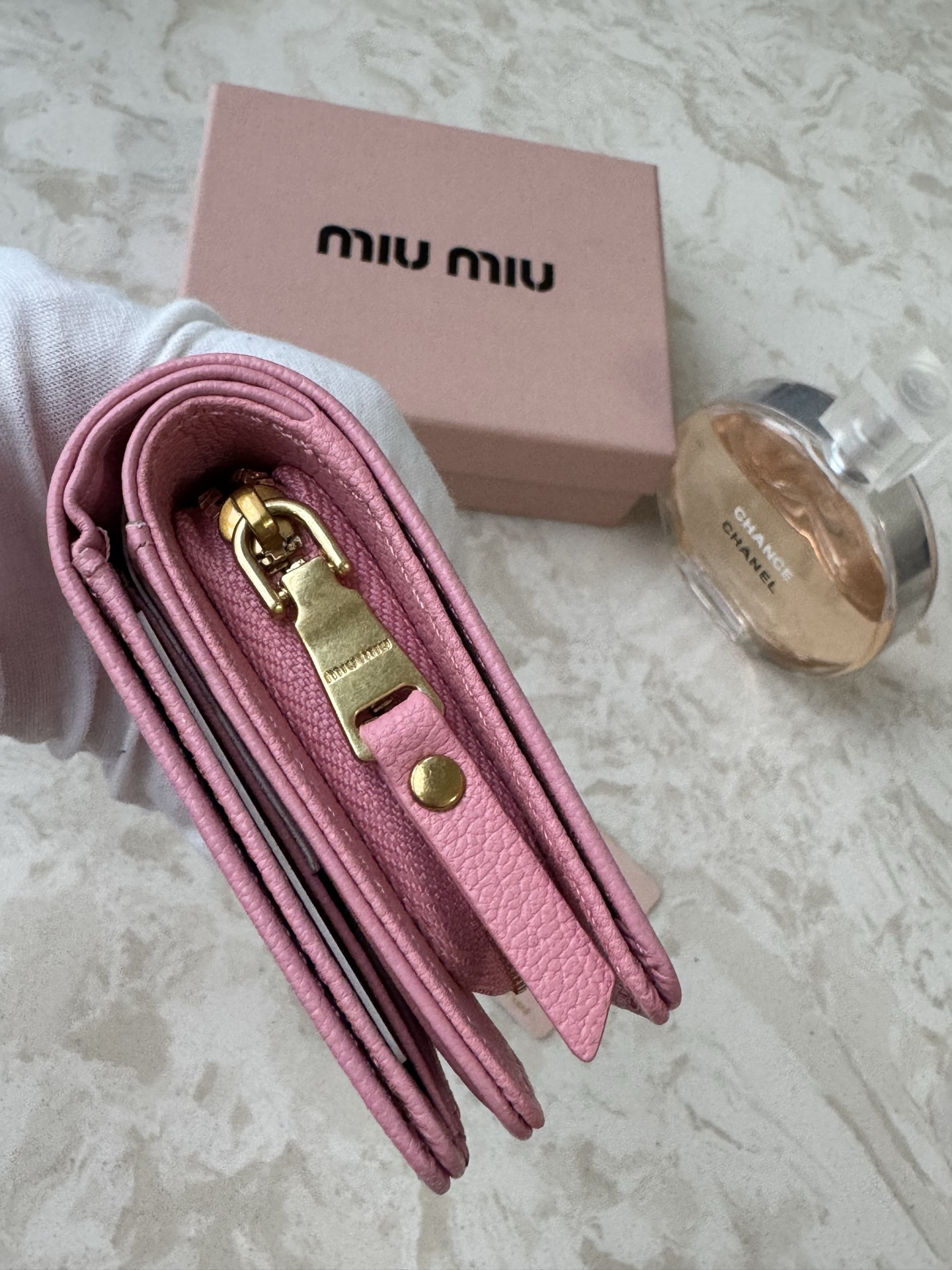 Miu Miu Leather Wallet - Image 4
