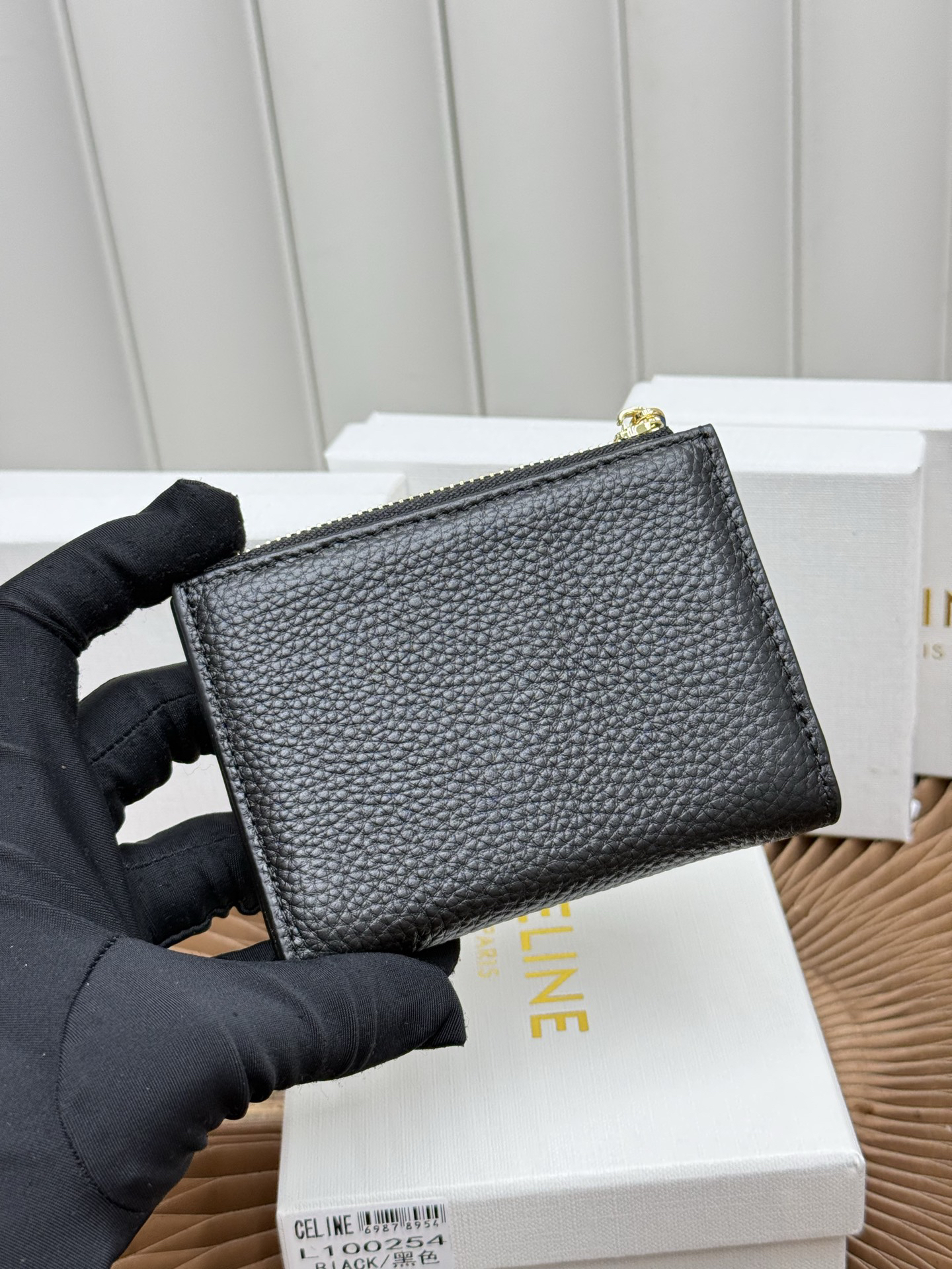 CELINE Short Leather Wallet - Image 4