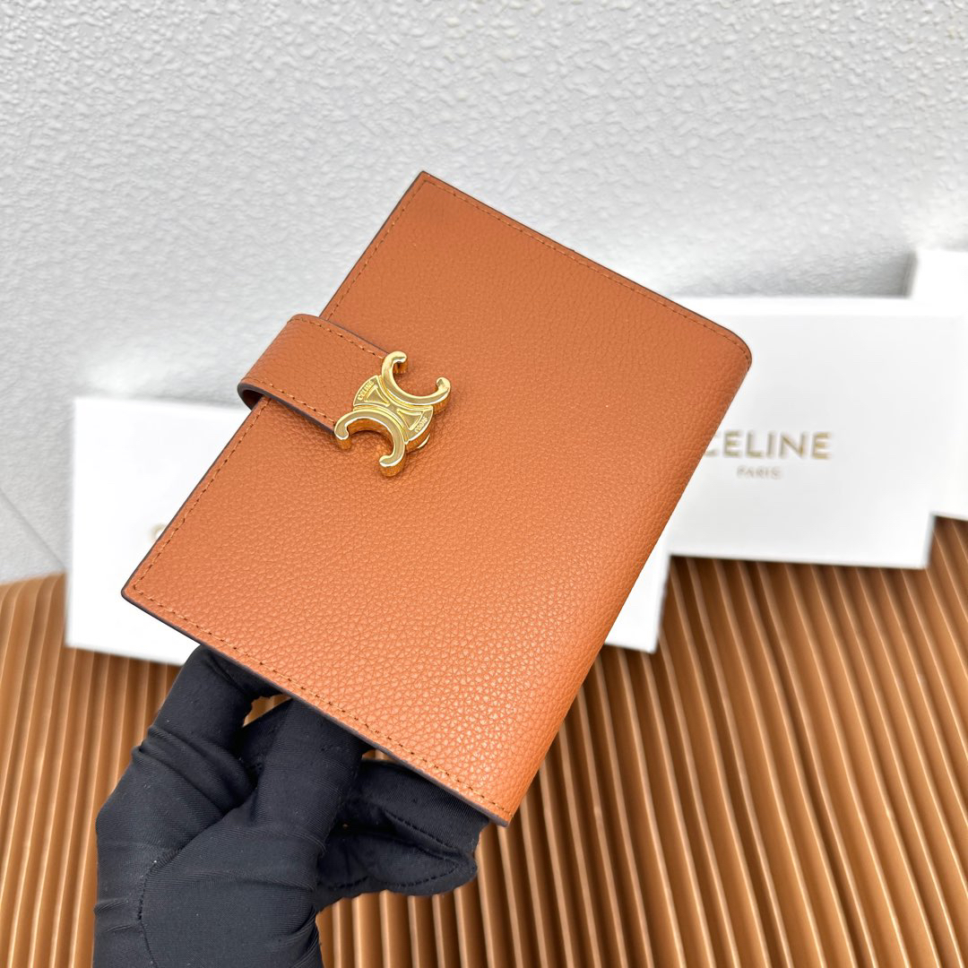 CELINE VICTOIRE Medium Cowhide Leather Wallet - Image 4
