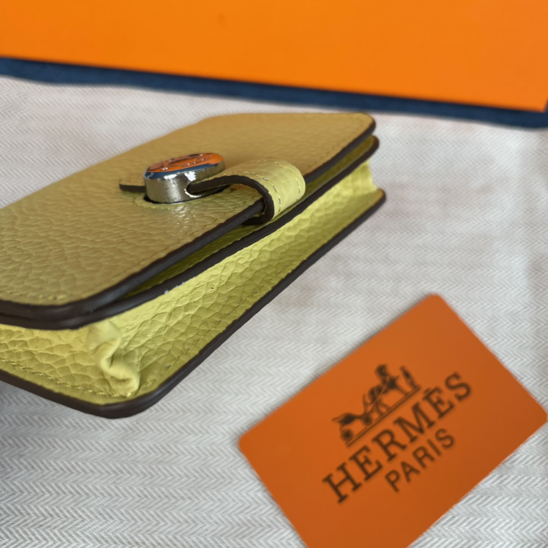 Hermes Togo Leather Card Holder - Image 4