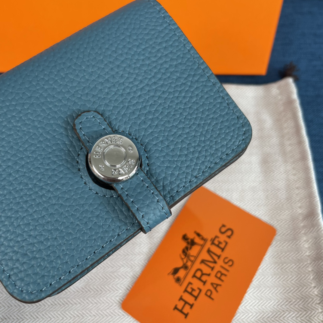 Hermes Togo Leather Card Holder - Image 4