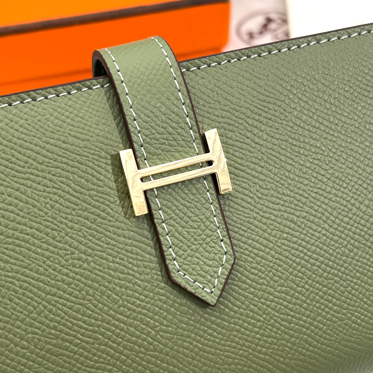 Hermes Women's Togo Leather Vertical Wallet with Zip Pocket - Image 4