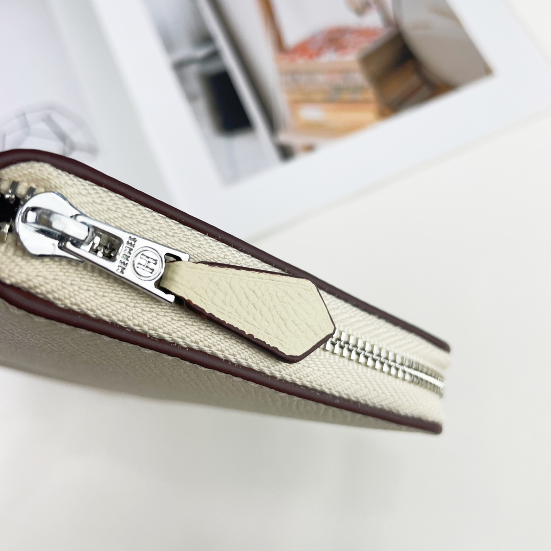 Hermes Silkin Classic Zipper Wallet - Image 4