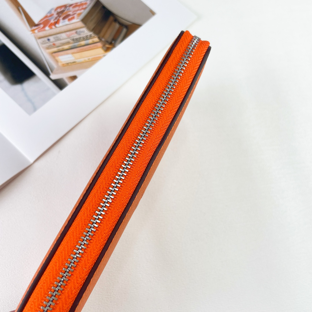 Hermes Silk'in Classic Zip Wallet - Image 4