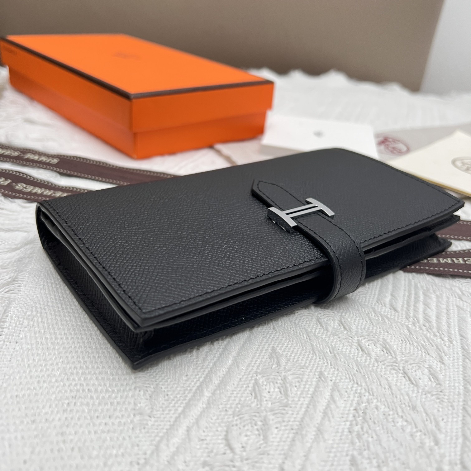 Hermes Leather Zip Wallet - Image 4