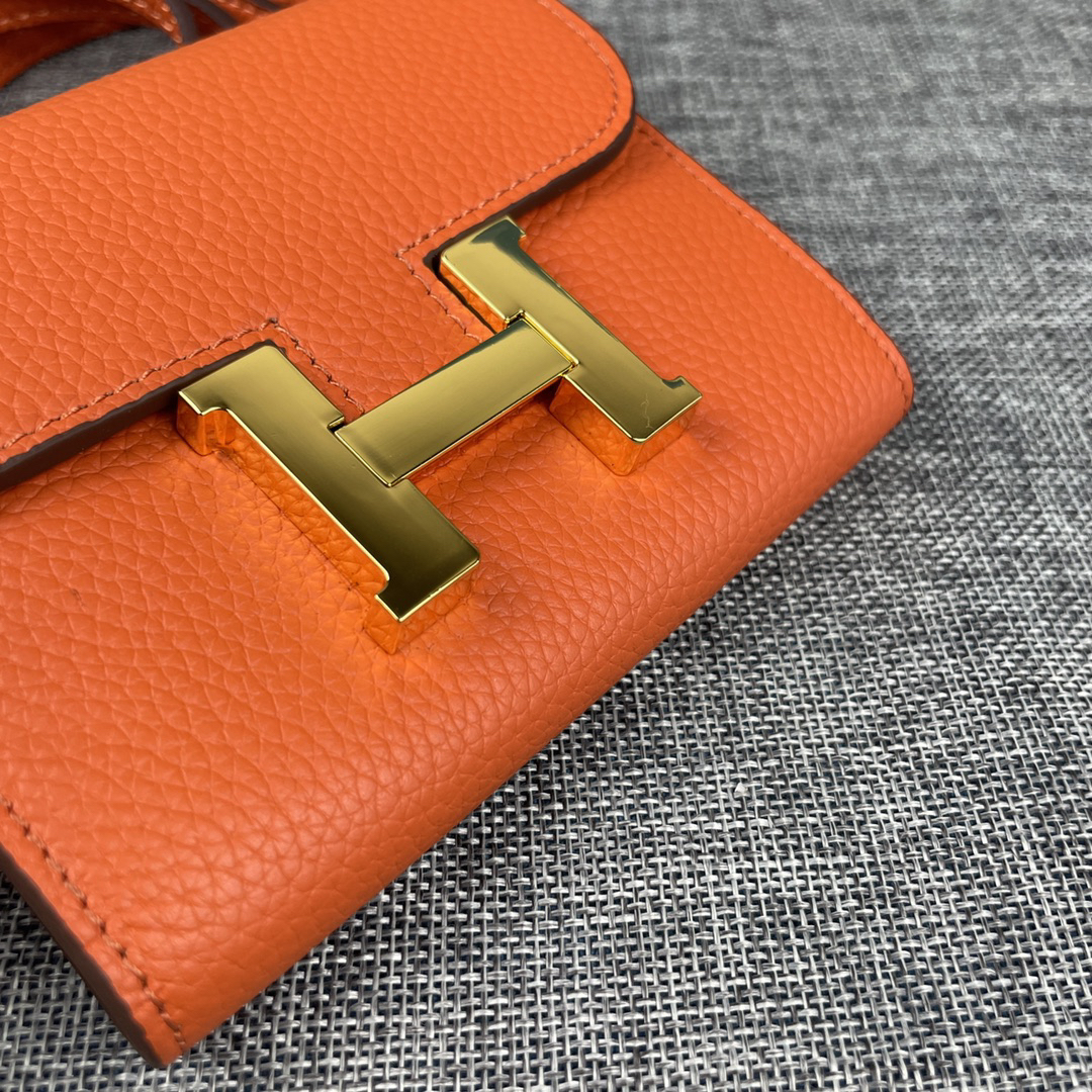Hermès Constance Leather Shoulder Bag - Image 4