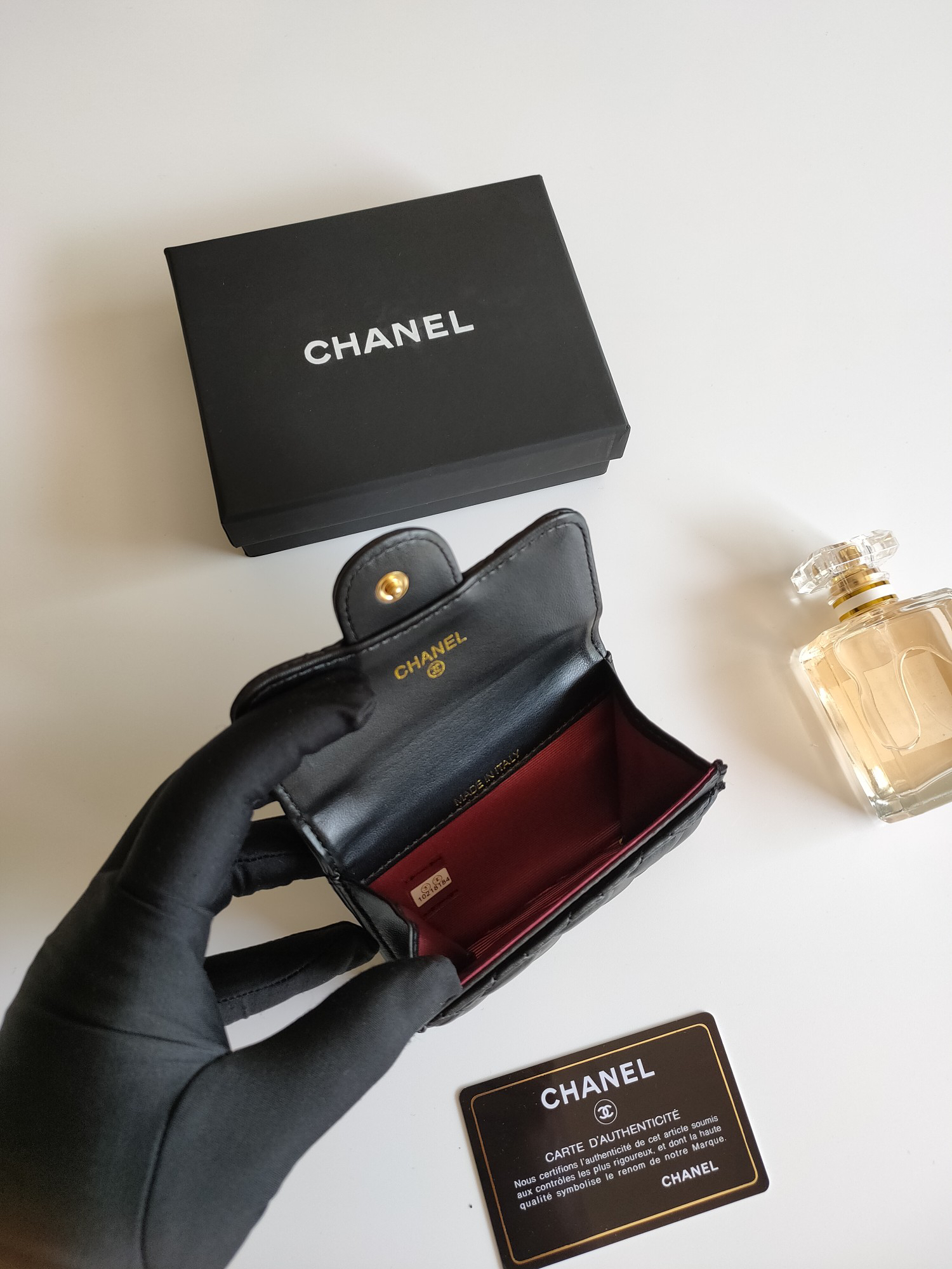 Chanel Classic Flap Card Holder AP0214 - Image 4