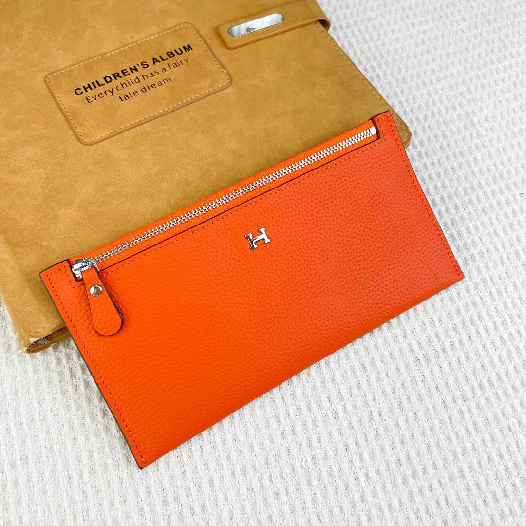 Hermes Silk'in Barenia Calfskin Wallet - Image 4