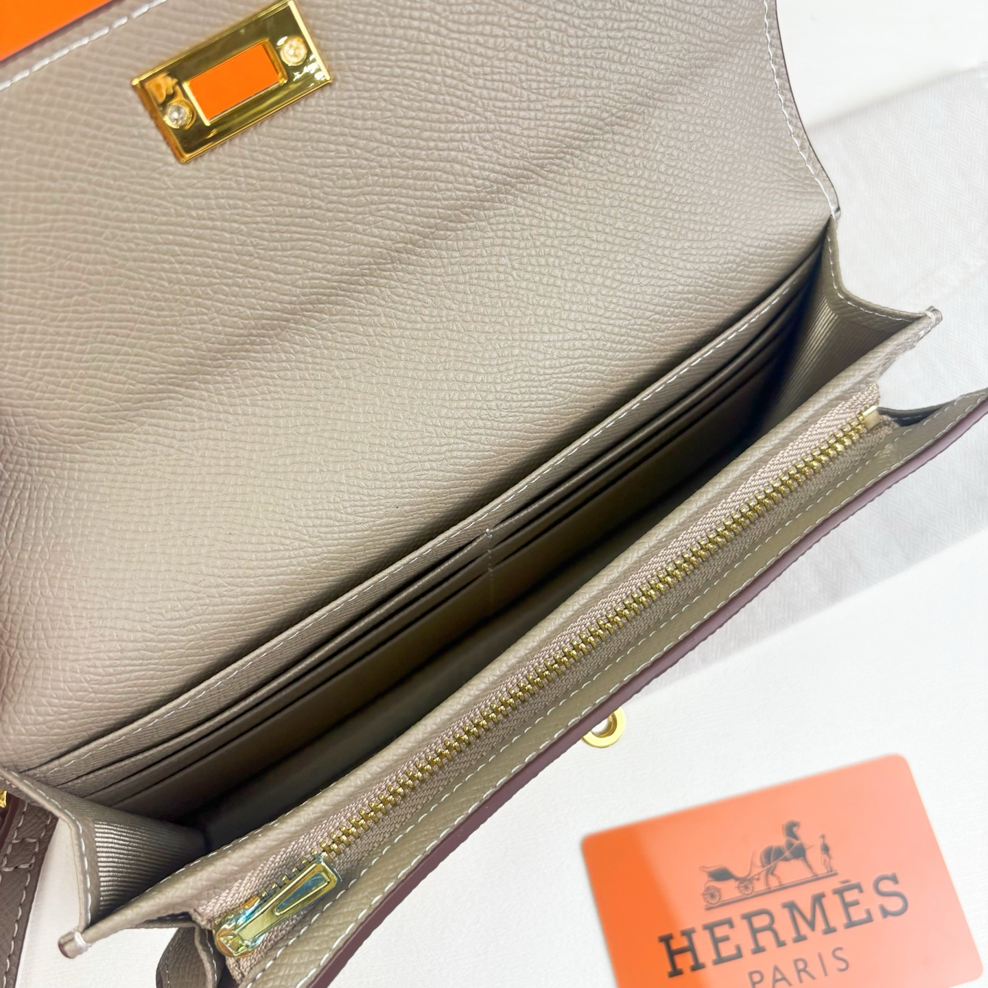 Hermes Kelly Pocket Long Wallet - Image 4
