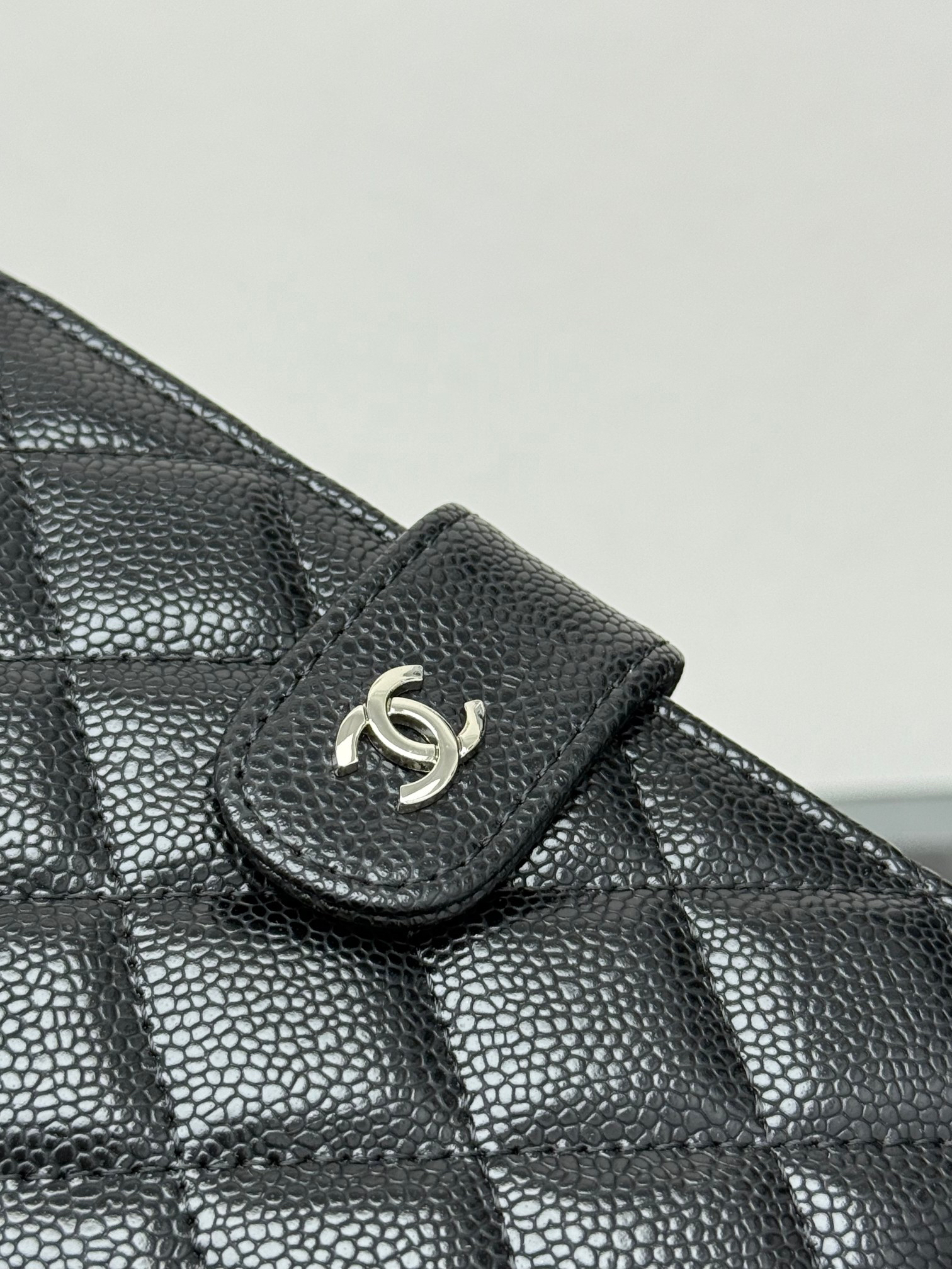 Chanel Two-in-One Passport Wallet - Image 4