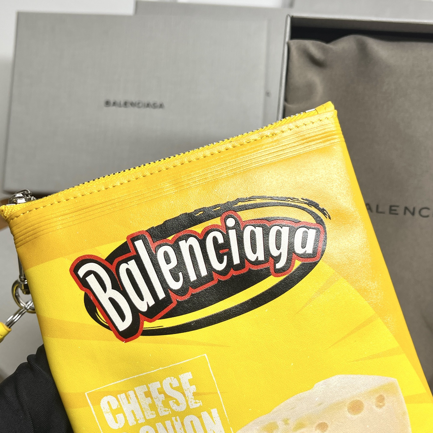 Balenciaga Chips Leather Phone Pouch - Image 4